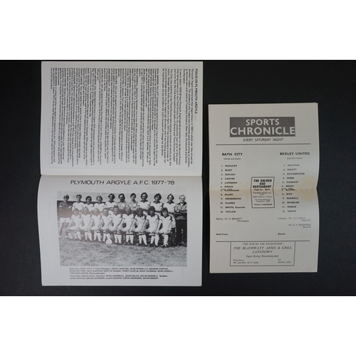 253 - Non League Football - 16 Bath City home programmes featuring FAC, Testimonials and League from 1950s... 