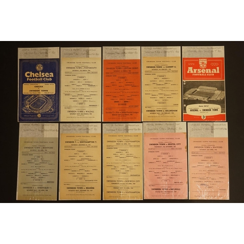 300 - Swindon Town 1957/58 - 22 Reserve football programmes to include 18 x home programmes featuring Chel... 