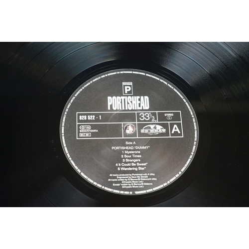 Vinyl - Portishead Dummy LP on Go Beat 8285221, with inner sleeve 