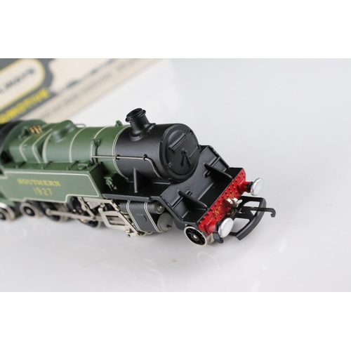 107 - Boxed Wrenn OO gauge W2245 2-6-4 SR green Tank Locomotive, excellent with original papers in excelle... 