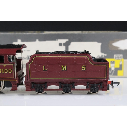 109 - Boxed Wrenn OO gauge W2260 Royal Scot LMS maroon locomotive, excellent with original papers in excel... 