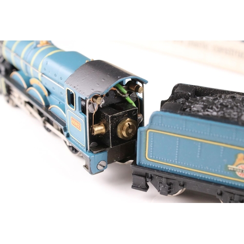 112 - Boxed Wrenn OO gauge W2223 4-6-0 Windsor Castle Class locomotive, blue BR, excellent with original p... 