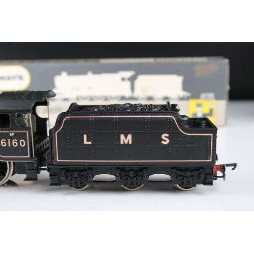 117 - Boxed Wrenn OO gauge W2261 Royal Scot Black Queen Victoria's Rifleman locomotive, excellent with ori... 