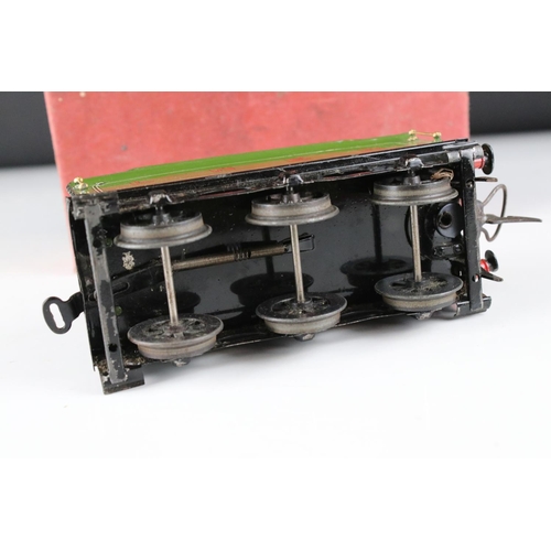 122 - Boxed Hornby O gauge E320 Flying Scotsman Locomotive (good with tatty box showing seam splits and ta... 