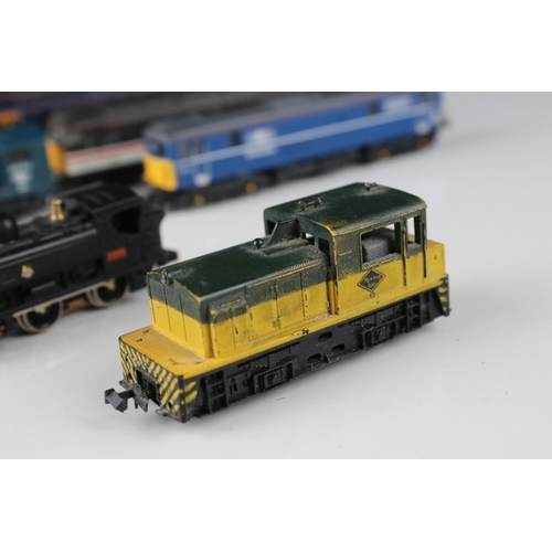 125 - Nine N gauge locomotives to include Dapol GB Railfreight, Grafar Load Haul, Grafar Clun Castle, Dapo... 