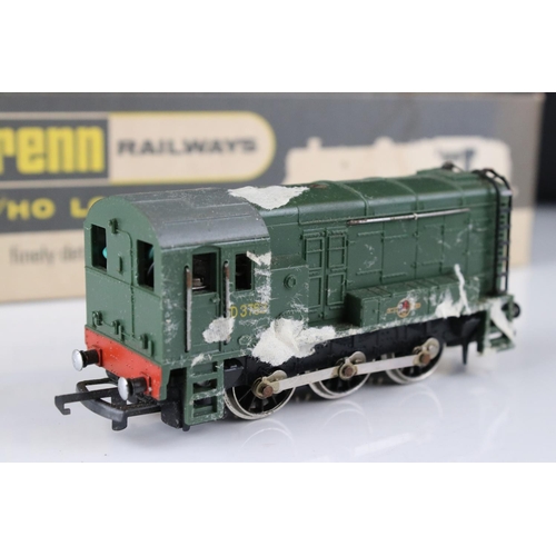 127 - Boxed Wrenn OO gauge W2231 0-6-0 Diesel Electric locomotive in green BR livery