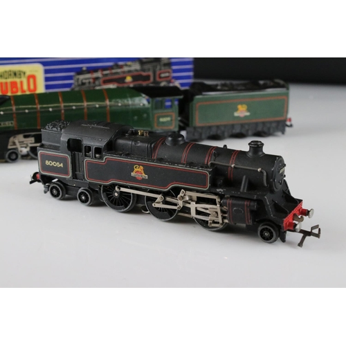 144 - Boxed Hornby Dublo EDL18 Standard 2-6-4 Tank Locomotive plus 2 x Dublo locomotives to include Silver... 