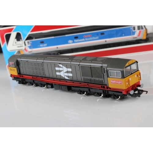 145 - Boxed Lima OO gauge 205135 Royal Oak locomotive plus a Lima The Burns Star & Hornby Railfreight loco... 