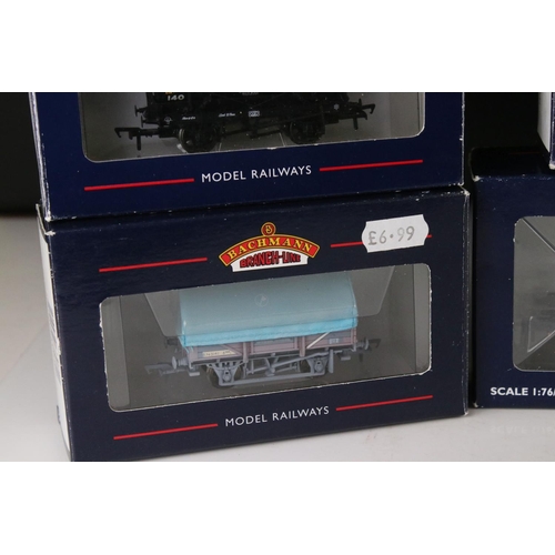 150 - 15 Boxed Bachmann OO gauge items of rolling stock to include mainly vans and wagons