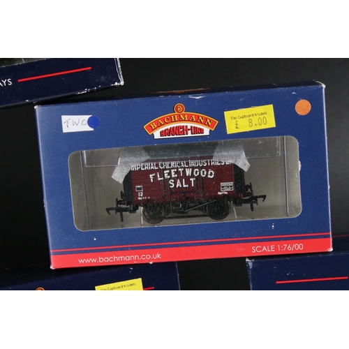 150 - 15 Boxed Bachmann OO gauge items of rolling stock to include mainly vans and wagons