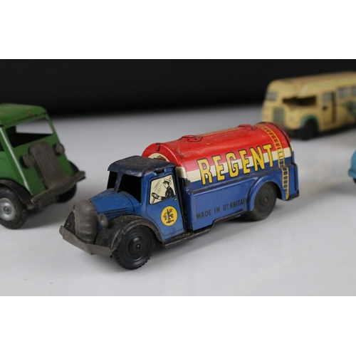 465 - 10 Mid 20th C plastic, diecast & tin plate models to include Triang Minic, Brimtoy, Crescent, Pocket... 