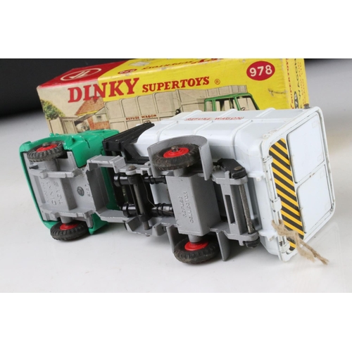 481 - Two boxed Dinky Supertoys diecast models to include 978 Refuse Wagon & 935 Leyland Octopus Flat truc... 