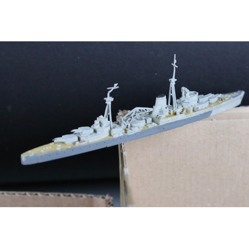 492 - Around 250 diecast and plastic model ships, to include Triang, AIK, Orion etc, condition varies, 5 x... 