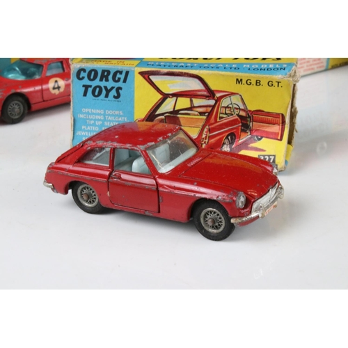 483 - Seven boxed Corgi diecast models to include 246 Chrysler Imperial, 327 MGB GT, 312 E Type Jaguar, 23... 