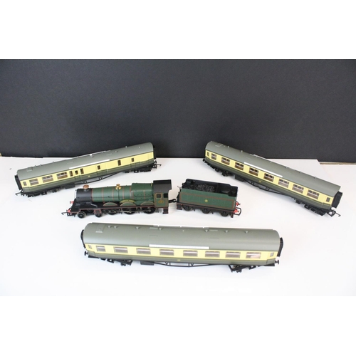 173 - Boxed Hornby OO gauge R1102 The Cornish Riviera Express train set complete with GWR 4-6-0 Castle Cla... 