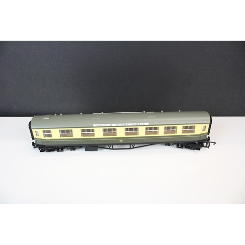 173 - Boxed Hornby OO gauge R1102 The Cornish Riviera Express train set complete with GWR 4-6-0 Castle Cla... 