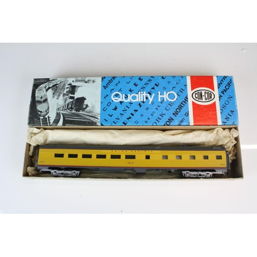 185 - Seven boxed HO gauge Union Pacific passenger cars to include 5 x Con-Cor, Rivarossi & Bethlehem Car ... 