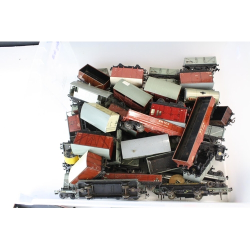 195 - Boxed Hornby Dublo Electric Train Set with 0-6-2 69567 BR locomotive in black livery, 2 x The Bristo... 