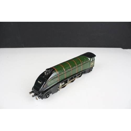 210 - Two boxed Hornby Dublo locomotives to include EDLT20 Locomotive and Tender BR Bristol Castle and EDL... 