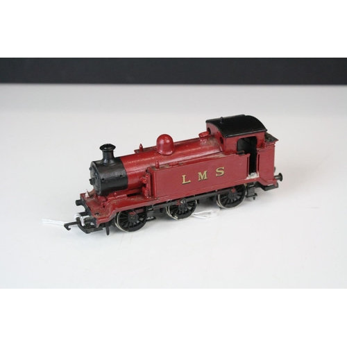 161 - Three OO gauge locomotives to include Hornby Manchester United 4-6-0 LNER, Lima King Charles II & Ho... 