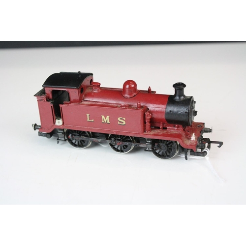 161 - Three OO gauge locomotives to include Hornby Manchester United 4-6-0 LNER, Lima King Charles II & Ho... 