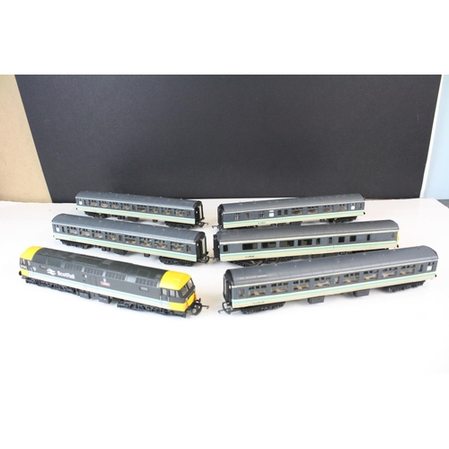 167 - Lima ScotRail Lothian locomotive plus 5 x ScotsRail items of rolling stock to include 4 x Hornby & 1... 