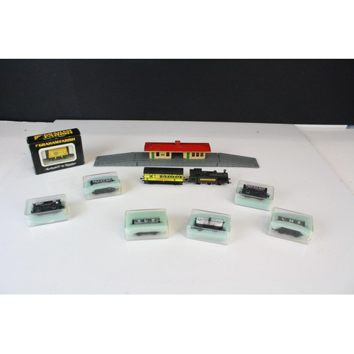 194 - Seven boxed/cased N gauge items of rolling stock to include Graham Farish 3512 etc plus a Graham Far... 