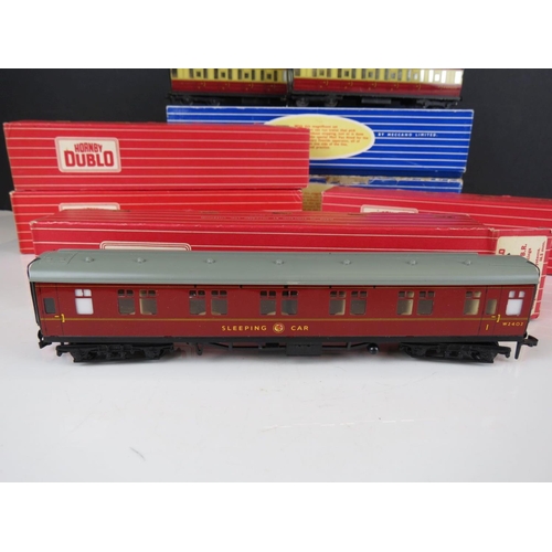 213 - Two boxed Hornby Dublo TPO Mail Van Set plus 11 x items of rolling stock to include 4 x boxed exampl... 