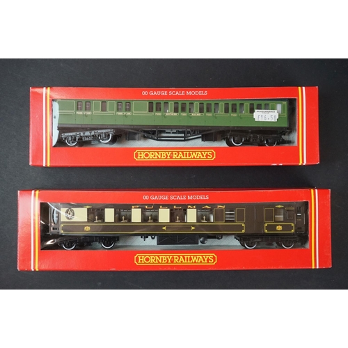 39 - 16 Boxed Hornby OO gauge items of rolling stock to include R233, R223, R162, R174, R162, R600 etc