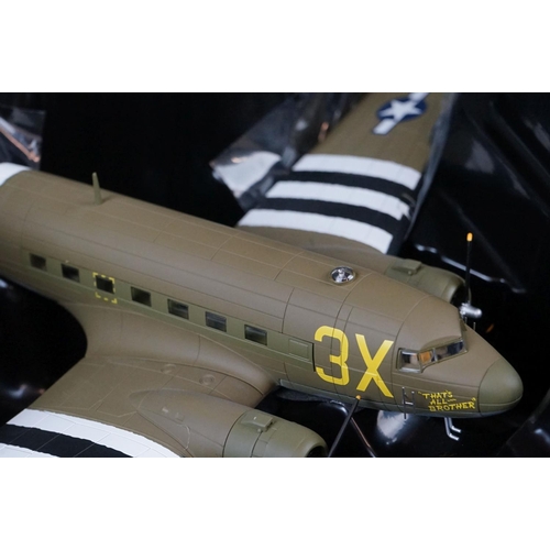 225 - Two Boxed Corgi Aviation Archive 75th D-Day ltd edn 1/72 diecast models to include AA38210 Douglas C... 