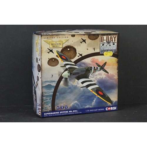 225 - Two Boxed Corgi Aviation Archive 75th D-Day ltd edn 1/72 diecast models to include AA38210 Douglas C... 