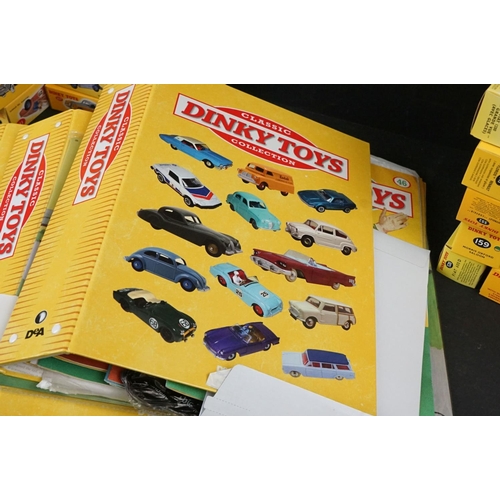 331 - Collection of 52 boxed DeAgostini Dinky diecast models to include 525 Familiale 403 Peugeot, 523 Lin... 