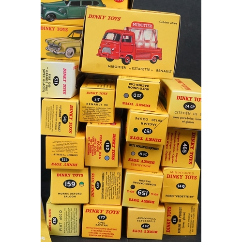 331 - Collection of 52 boxed DeAgostini Dinky diecast models to include 525 Familiale 403 Peugeot, 523 Lin... 