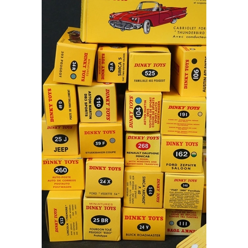 331 - Collection of 52 boxed DeAgostini Dinky diecast models to include 525 Familiale 403 Peugeot, 523 Lin... 