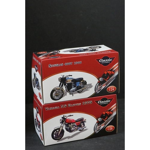 338 - Collection of 28 boxed Atlas Editions 1/24 Classic Motorbikes to include Triumph Bonneville T120, Vi... 