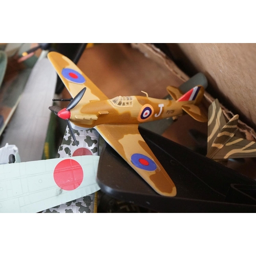 353 - Collection of 46 metal and diecast model planes to include corgi, Unimax & unmarked examples, showin... 