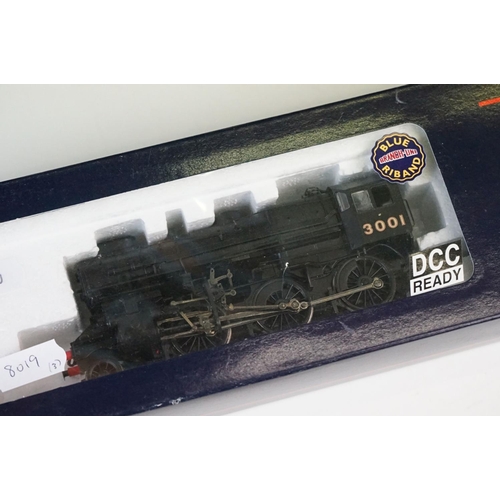 53 - Two boxed Bachman OO gauge locomotives to include 32575 Ivatt Class 4 3001LMS Black double chimney a... 