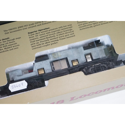 59 - Boxed HO gauge Proto Series 2000 GP18 No 8851 Seaboard (SAL) #406 locomotive