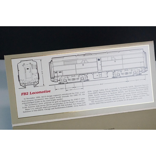 61 - Two boxed HO gauge Proto Series 2000 locomotives to include FA2 8327 Louisville & Nashville #355 & U... 