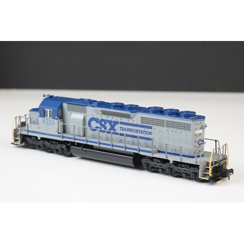 69 - Two boxed Kato HO gauge 37019 CSX EMD SD40 locomotives