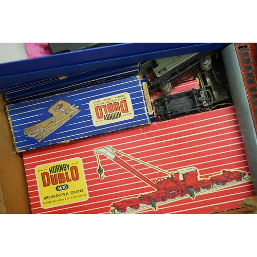 76 - Quantity of Hornby Dublo model railway to include locomotive, rolling stock, track, boxed examples a... 