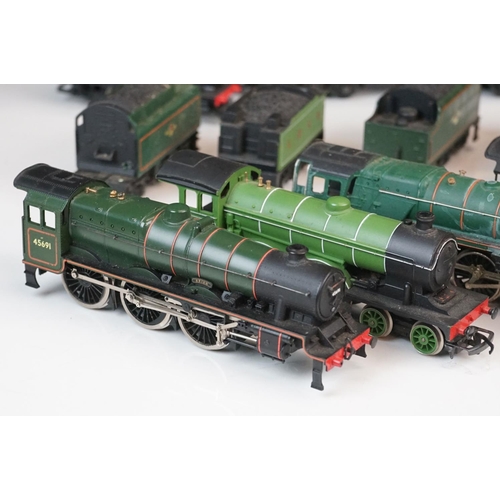 90 - Nine OO gauge locomotives to include Hornby R150 4-6-0 with tender, Hornby Britannia, Mainline Orion... 