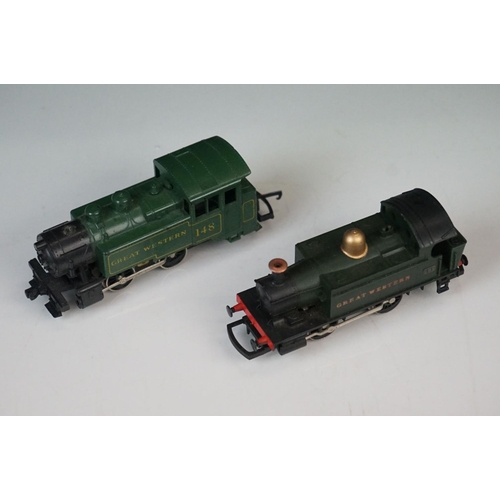 90 - Nine OO gauge locomotives to include Hornby R150 4-6-0 with tender, Hornby Britannia, Mainline Orion... 