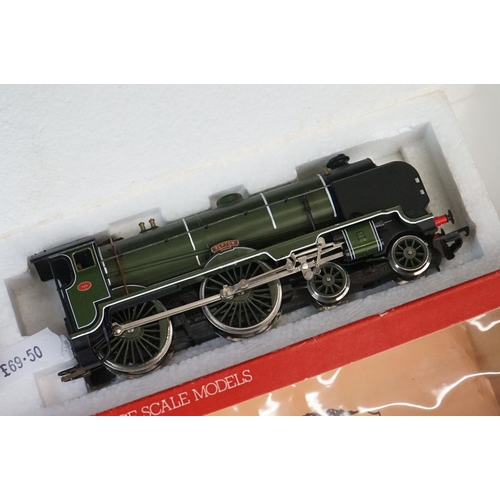 92 - Three boxed Hornby OO gauge locomotives to include R380 SR Schools Class V Loco Stowe, R261 SR Class... 