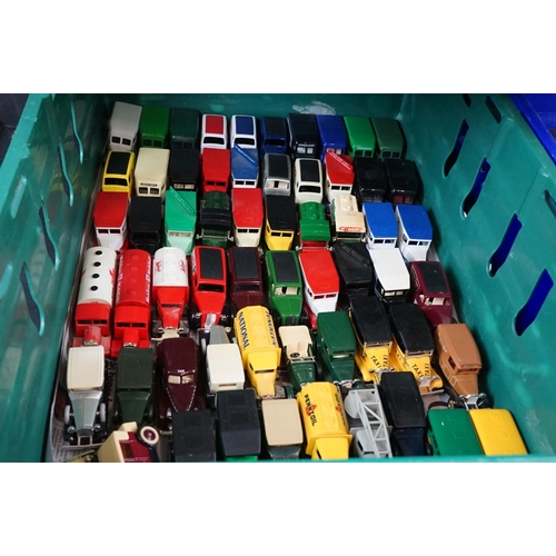 314 - 170+ diecast models, most appear to be Lledo, to include military & commercial vehicles (3 trays)