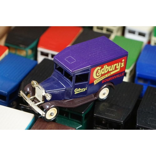 320 - Collection of around 150 diecast models, most appear to be Lledo to include Commercial Vehicles (3 b... 