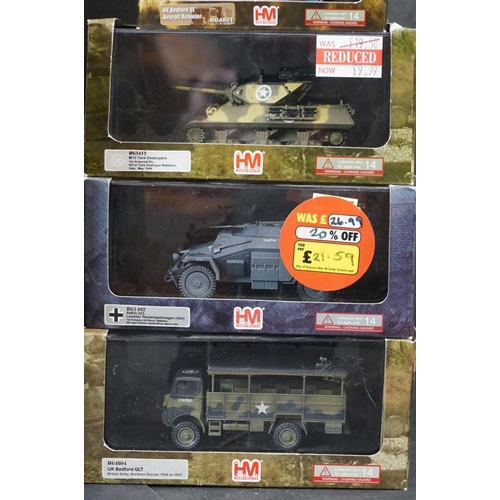 355 - Collection of around 28 boxed and cased diecast military models to include HobbyMaster, Oxford Dieca... 