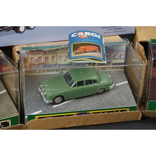 357 - Boxed Corgi Chipperfield Circus 97888 Foden Closed Pole Truck diecast model plus 4 x boxed Corgi Cla... 