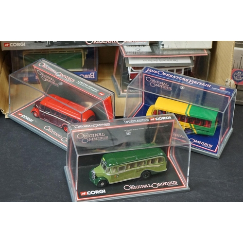 387 - 19 Boxed Corgi diecast buses and trams to include Original Omnibus, Blackpool, and Tramlines, all vg