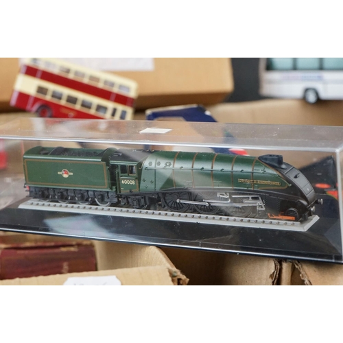 390 - Collection of mixed diecast models to include Britbus, Burago, Corgi Rail Legends, Atlas Great Briti... 